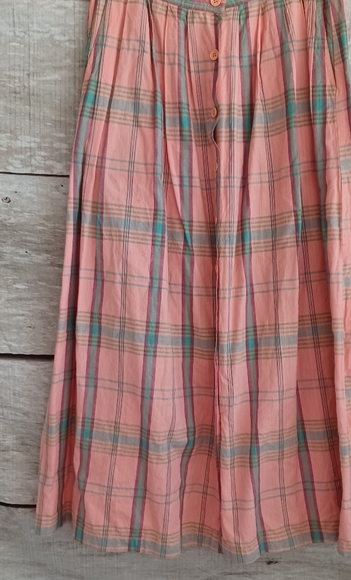 VINTAGE Skirt Set - Picture 2 of 12